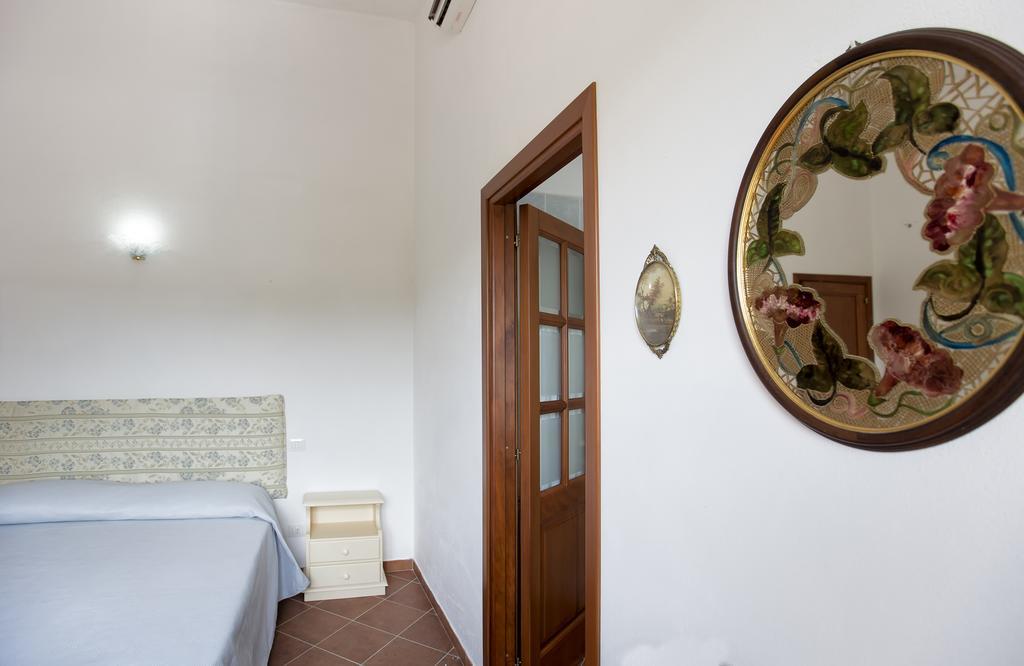 Villa Raimonda Putifigari Ngoại thất bức ảnh