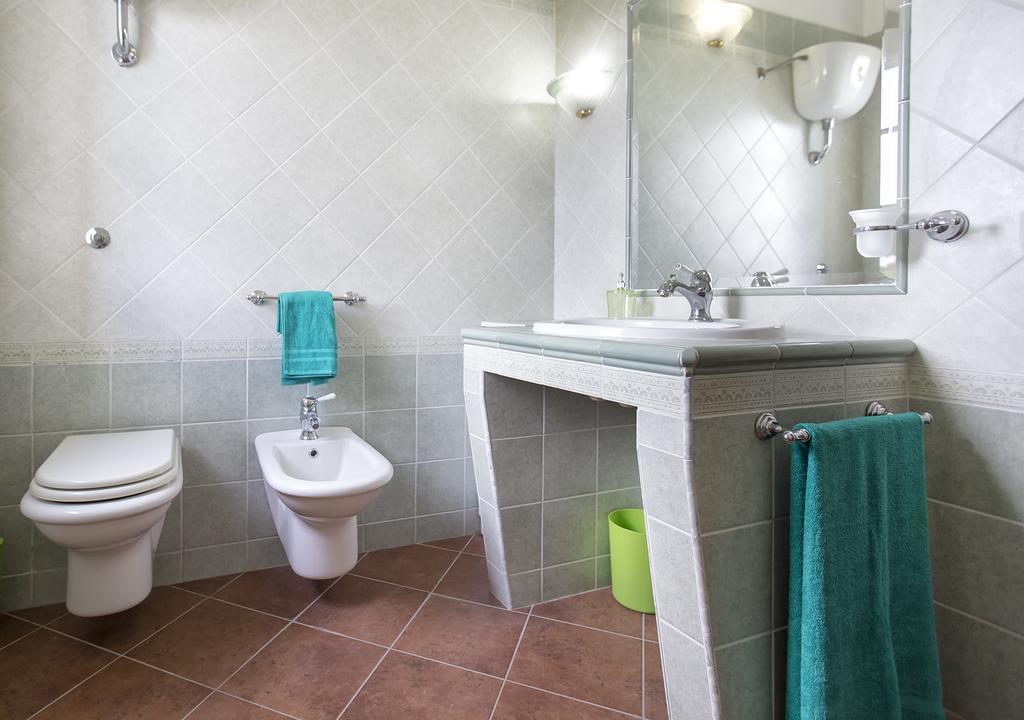 Villa Raimonda Putifigari Ngoại thất bức ảnh