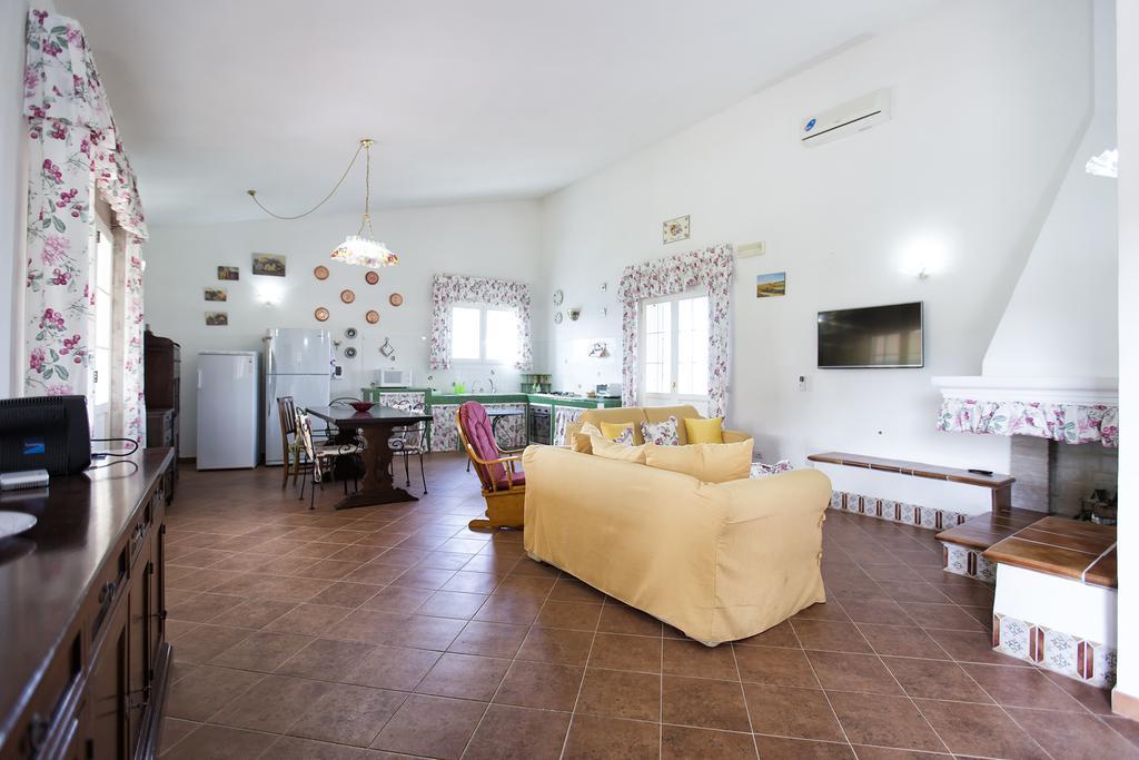 Villa Raimonda Putifigari Ngoại thất bức ảnh