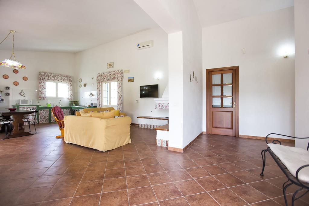 Villa Raimonda Putifigari Ngoại thất bức ảnh